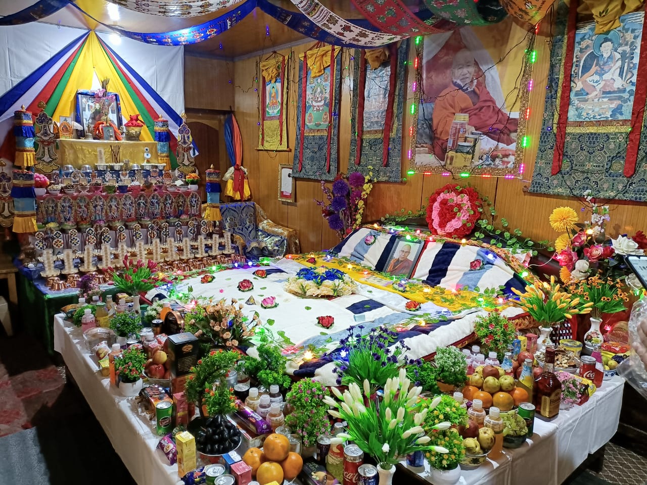 Commemoration offerings on mahaparinirvana of His Holiness Dodrupchen Rinpoche